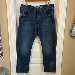 Wrangler Blue Straight Leg Jeans Classic Denim western workwear casual classic